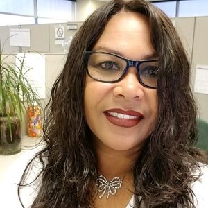 Meet your Posher, Helen